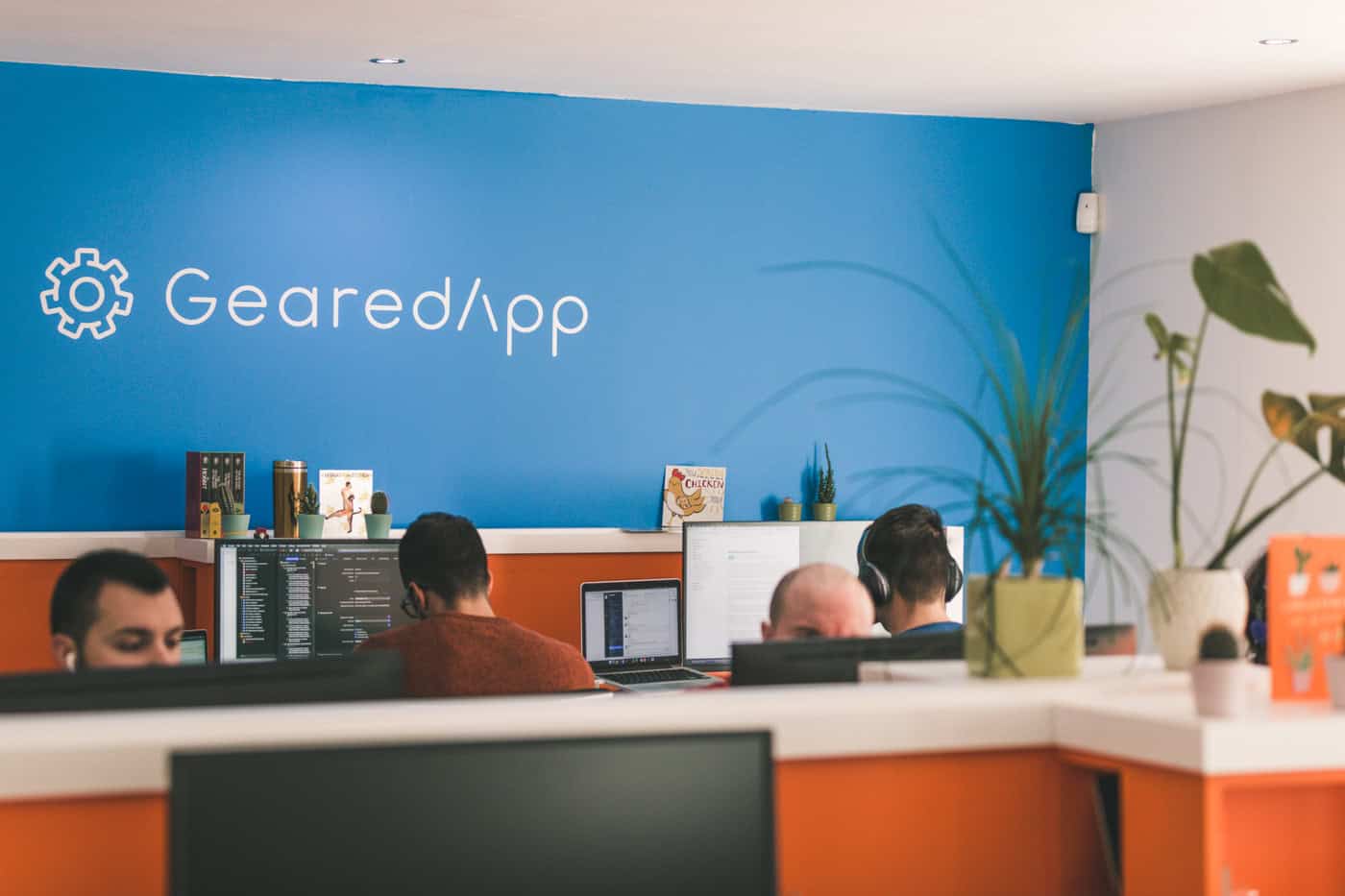 GearedApp logo